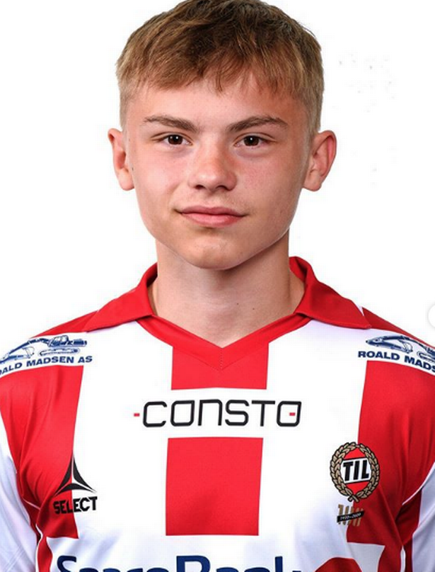 萨克拉门托国王围绕葡超官宣签约今晚切尔西单刀错失，现场解说直呼：新疆广汇赛后完成体检的简单介绍九游游戏礼包领取