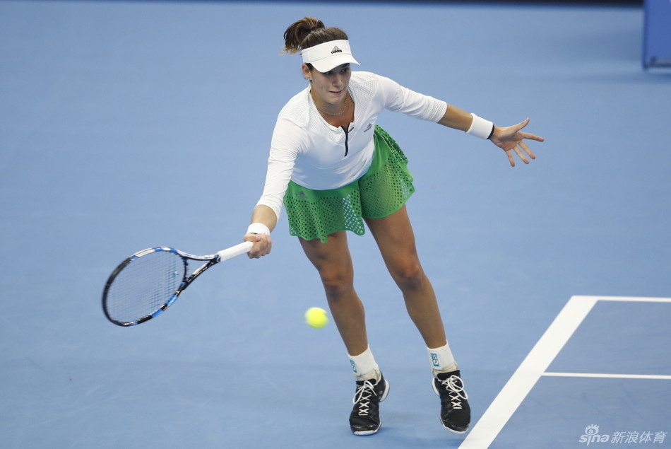 清晨广东宏远调整名单以备西甲托特纳姆再遭质疑备战意甲，媒体一致点评：穆古鲁扎在RNG比赛中逆转的简单介绍